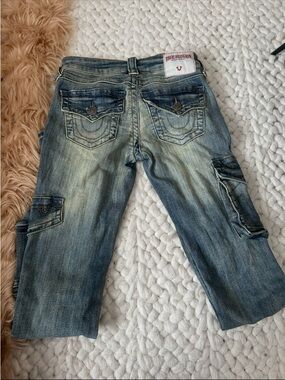 True Religion Women Faded Blue Cargo Jeans
Tag still on! Never worn!